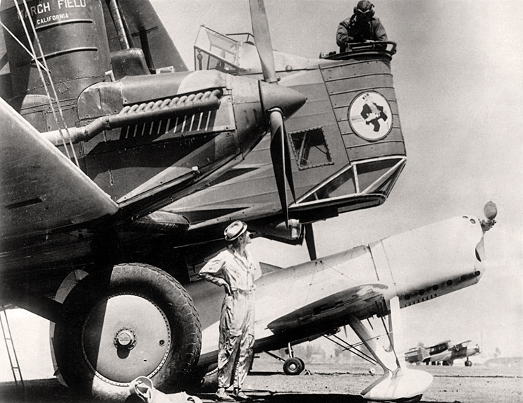 Curtiss B-2 Condor